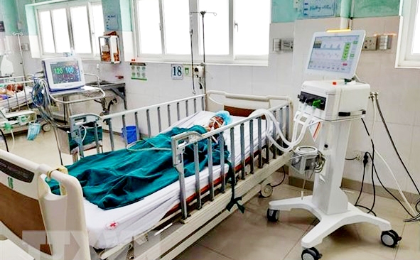 Em A. K đang được điều trị tại Khoa Hồi sức tích cực và Chống độc - Bệnh viện Đa khoa tỉnh Kon Tum.