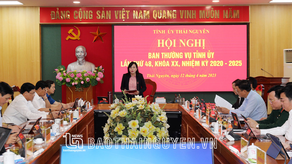 Đồng chí Nguyễn Thanh Hải, Ủy viên Trung ương Đảng, Bí thư Tỉnh ủy, Trưởng Đoàn đại biểu Quốc hội tỉnh, chủ trì Hội nghị.