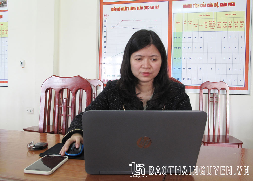 Để đoạt giải cao ở cuộc thi “Tuổi trẻ học tập và làm theo tư tưởng, đạo đức, phong cách Hồ Chí Minh”, cô Thuận đã dành nhiều thời gian để khai thác thông tin, nâng cao hiểu biết.