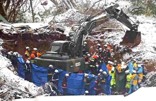 Hiện trường vụ lở đất tại vùng đồi núi Tsuruoka, tỉnh Yamagata, Nhật Bản. (Nguồn: Japannews)