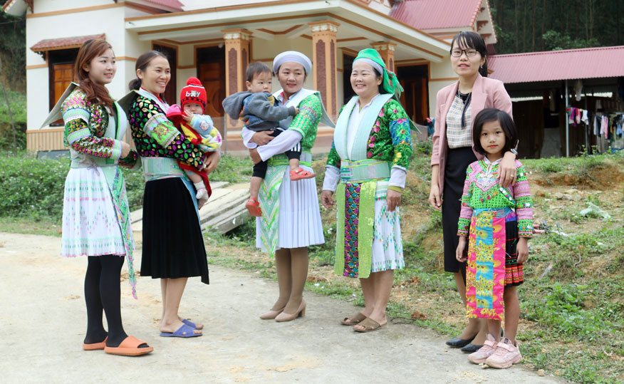 Người dân tộc Mông ở Thái Nguyên. Ảnh tư liệu