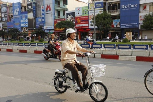 Lựa chọn xe phù hợp đảm bảo sự an toàn và tiện ích cho người già khi di chuyển