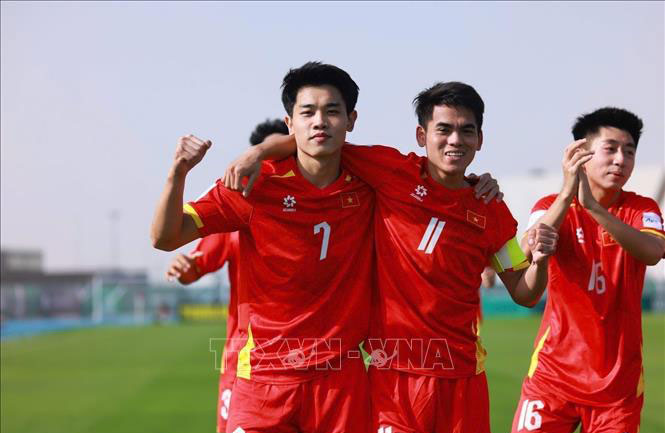 Đình Bắc số 7 ghi bàn từ chấm 11 mét mở tỷ số cho U23 Việt Nam. Ảnh: Nguồn AFC/TTXVN