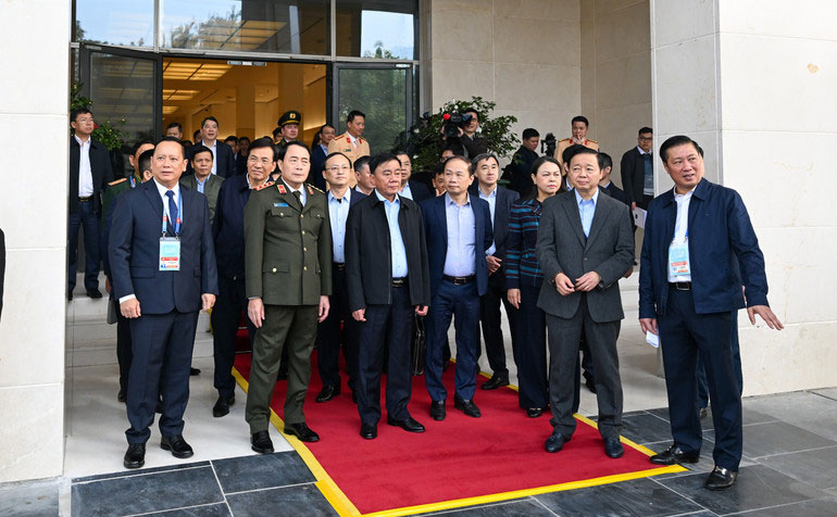 Thường trực Ban Bí thư kiểm tra các điều kiện bảo đảm công tác phục vụ Đại hội.