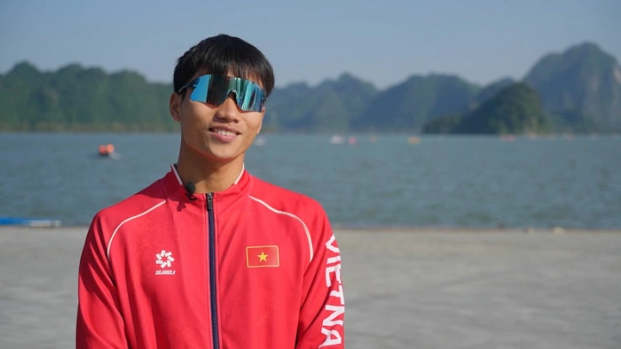 Người trở về từ đường đua xanh