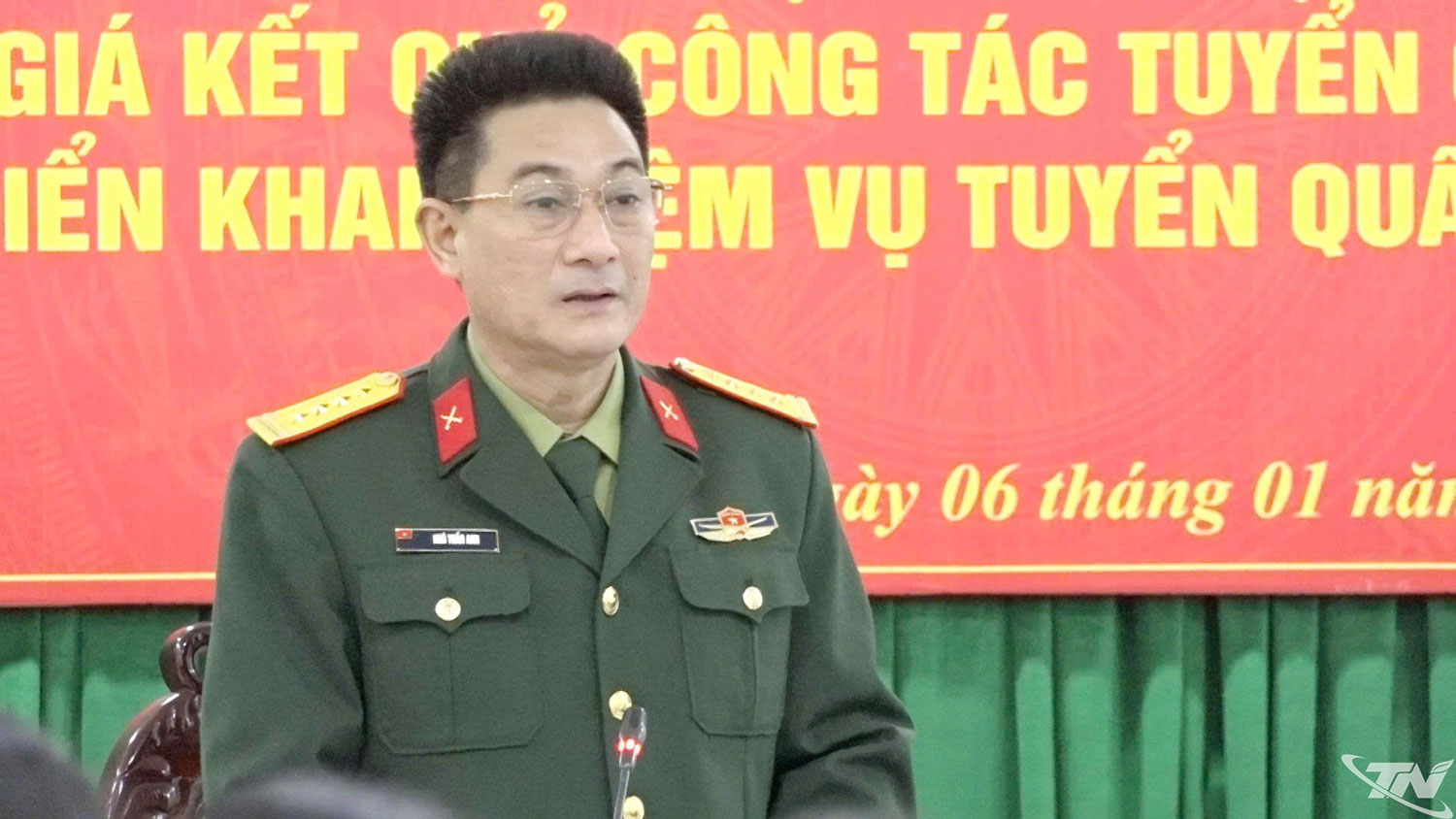 Đại tá Ngô Tuấn Anh, Chỉ huy trưởng Bộ Chỉ huy Quân sự tỉnh Thái Nguyên phát biểu tại hội nghị.