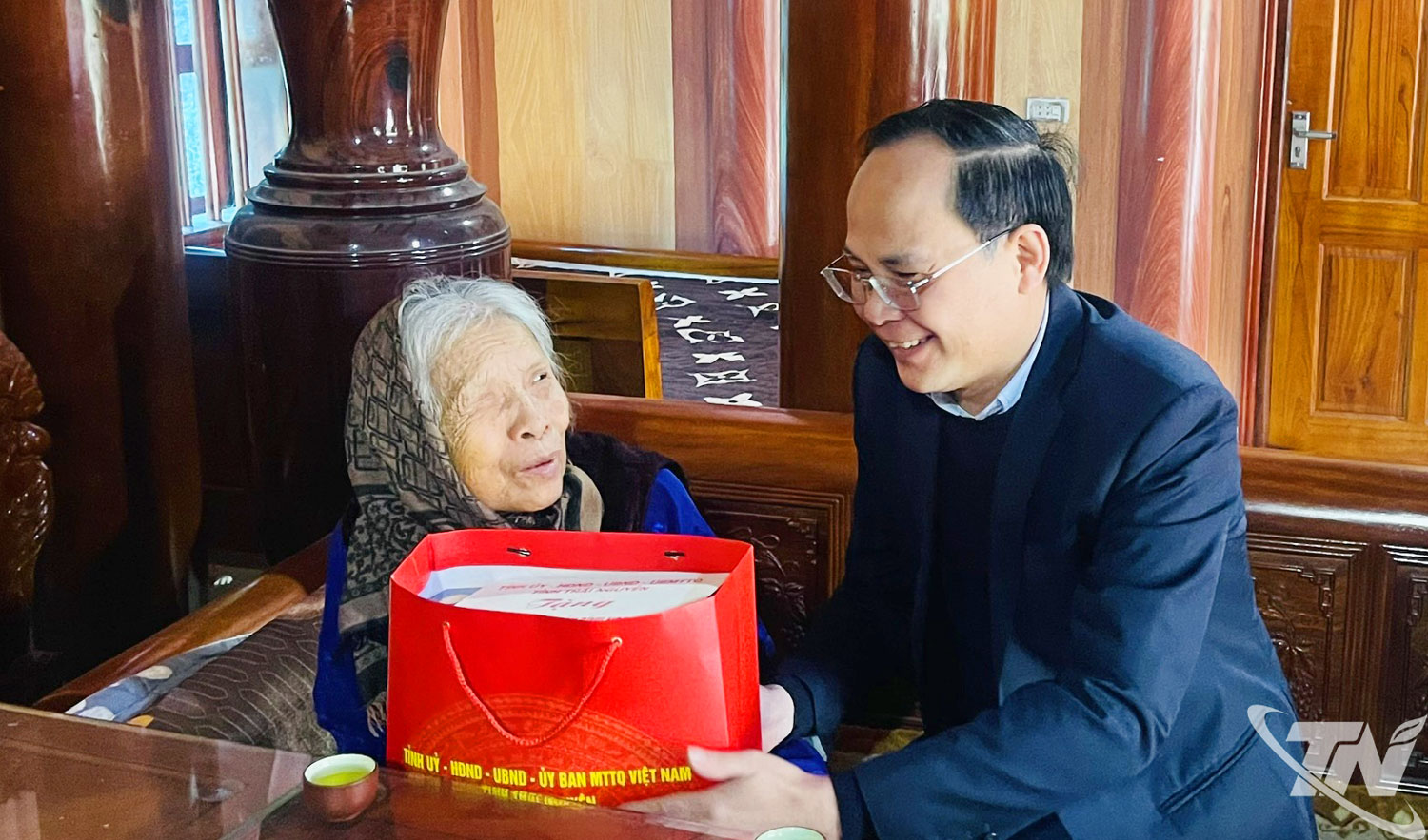 Đồng chí Phó Chủ tịch UBND tỉnh