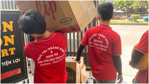 Đội ngũ nhân viên lành nghề trực tiếp vận hành theo quy trình chuẩn hóa giúp duy trì chất lượng dịch vụ ổn định.