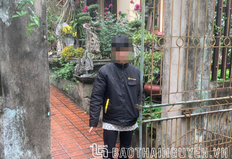 Mới 14 tuổi nhưng Nguyễn Tiến H., phường Lương Sơn (TP. Sông Công), đã rủ bạn trộm cắp 17 chiếc điện thoại của anh rể.