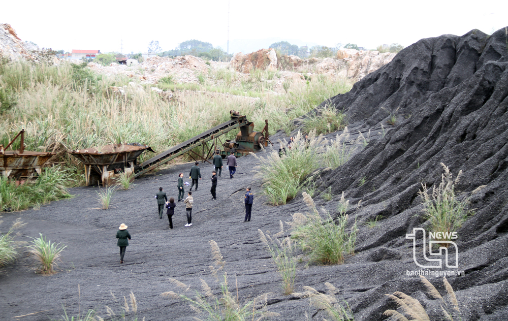 Khối lượng than tại khu vực mỏ đá Núi Voi khoảng trên 45 nghìn tấn.