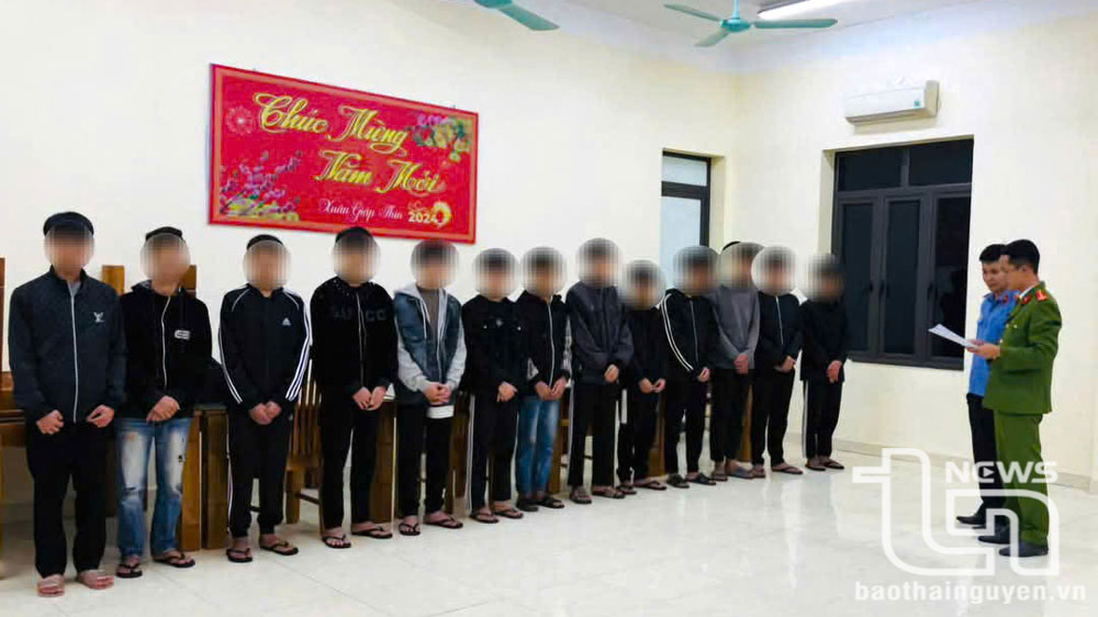 Nhóm thanh niên tụ tập đánh nhau bị Công an huyện Phú Bình khởi tố.