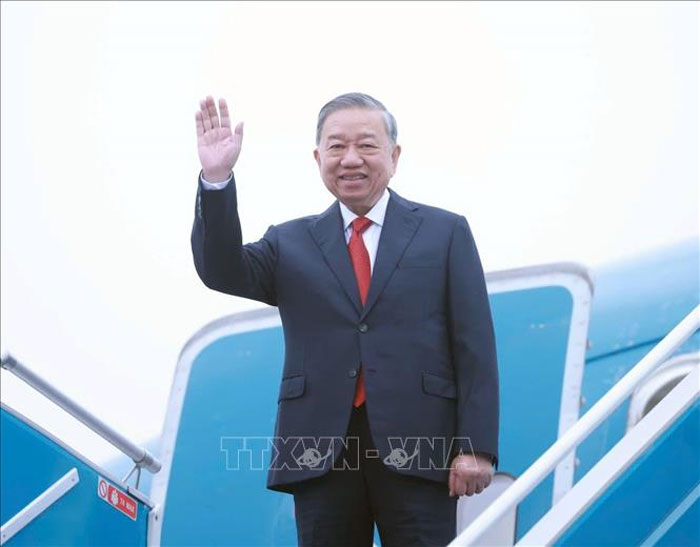 Tổng Bí thư Tô Lâm rời Thủ đô Hà Nội, lên đường thăm cấp Nhà nước tới Cộng hòa Dân chủ nhân dân Lào. Ảnh: Thống Nhất - TTXVN