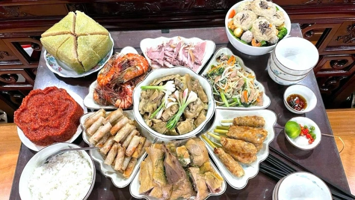 Chuyên gia chỉ cách dinh dưỡng hợp lý cho người mắc bệnh mạn tính khi ăn Tết