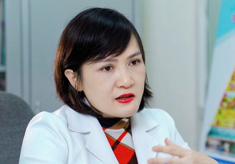 Tiến sĩ, bác sĩ Trần Châu Quyên, Trưởng khoa Khám tư vấn dinh dưỡng người lớn (Viện Dinh dưỡng).