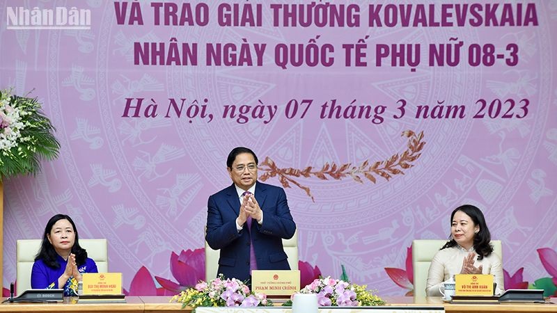 Thủ tướng Phạm Minh Chính dự và phát biểu tại buổi gặp mặt.