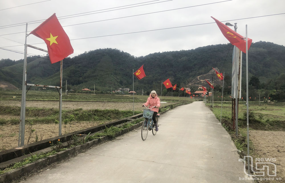 Đường vào xóm Làng Lai, xã La Hiên - xã nông thôn mới nâng cao duy nhất của huyện Võ Nhai vẫn giữ được 19/19 tiêu chí năm 2024.