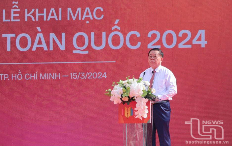 Đồng chí Nguyễn Trọng Nghĩa, Bí thư Trung ương Đảng, Trưởng Ban Tuyên giáo Trung ương, phát biểu tại Lễ khai mạc Hội Báo toàn quốc 2024.