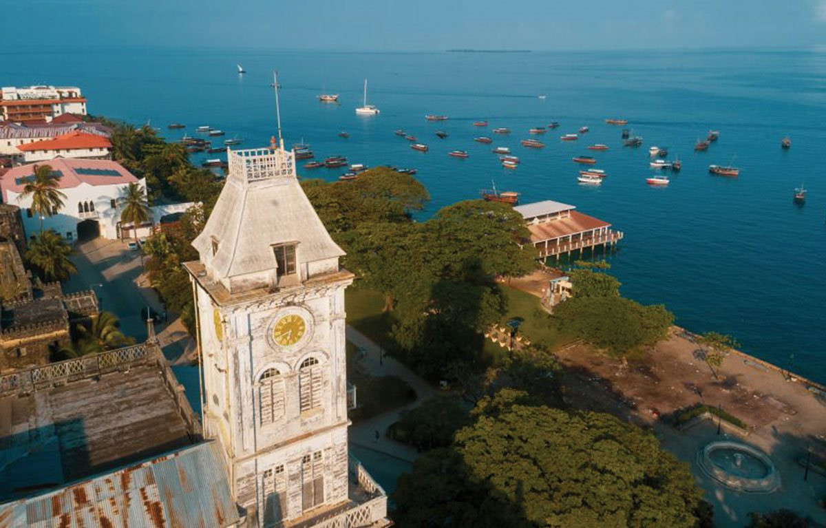 Thị trấn Stone bên bờ biển Zanzibar.