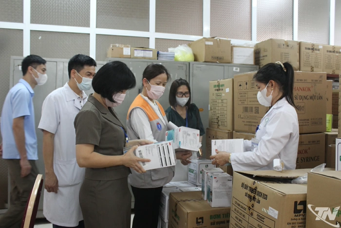 Lặng thầm cống hiến vì sức khỏe cộng đồng