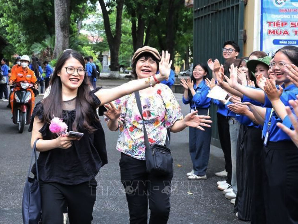 Thí sinh tham dự kỳ thi tốt nghiệp THPT 2025. Ảnh: TTXVN