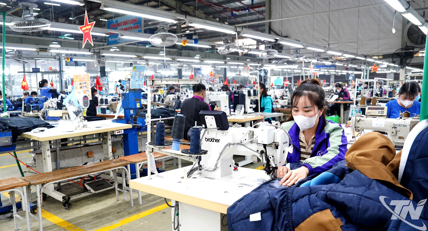 Ngay sau kỳ nghỉ Tết Nguyên đán Bính Ngọ 2026, các doanh nghiệp trên địa bàn tỉnh Thái Nguyên nhanh chóng trở lại nhịp sản xuất sôi động, đơn hàng gia tăng, kéo theo nhu cầu tuyển dụng lao động ở mức cao.