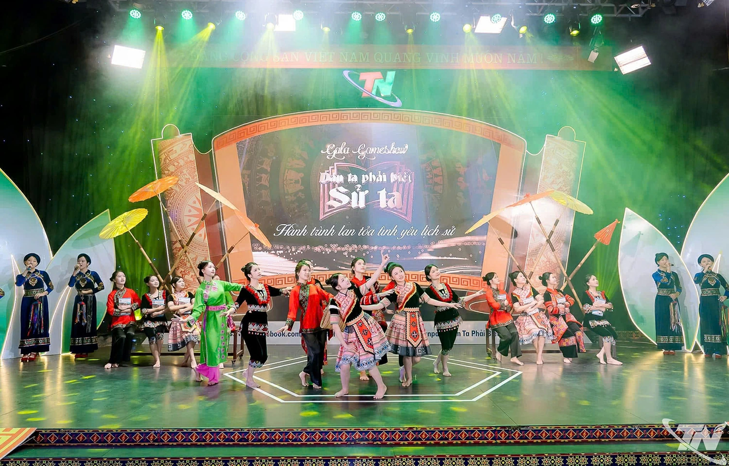 Học sinh cấp trung học tiếp cận lịch sử gần gũi, sinh động qua Gameshow
“Dân ta phải biết sử ta”.