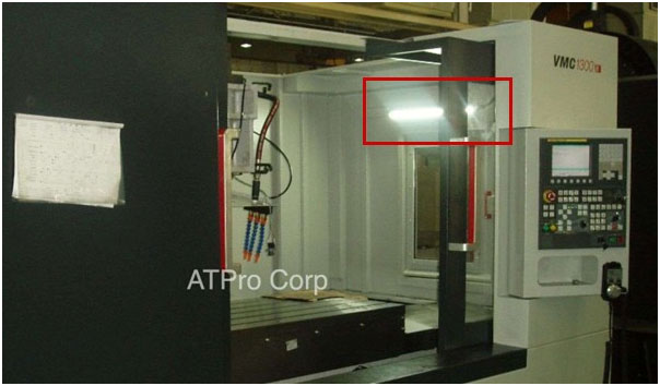 Đèn LED máy CNC có tuổi thọ cao và tiêu thụ điện năng thấp.