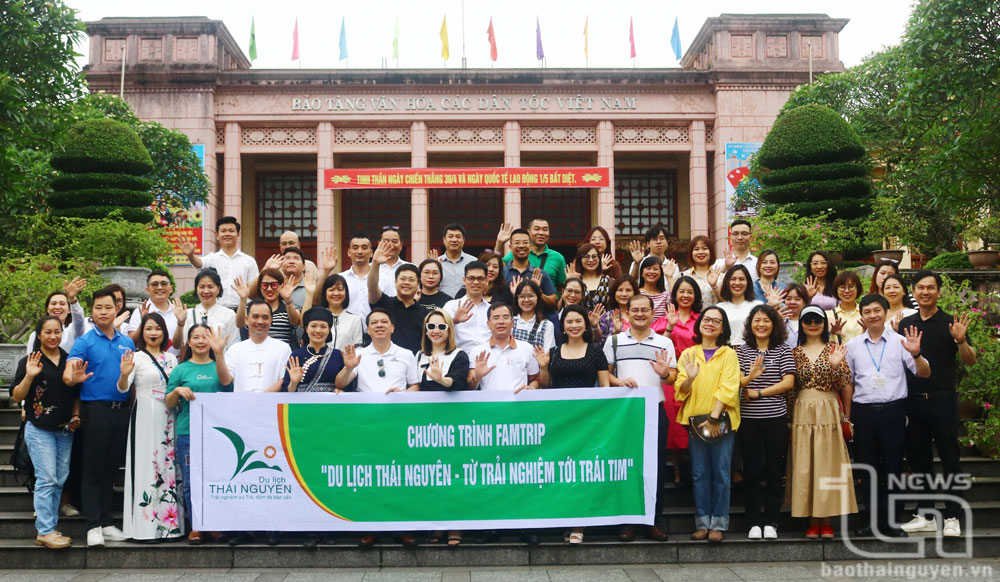 Đoàn Famtrip tham gia trải nghiệm, khảo sát tại Thái Nguyên.