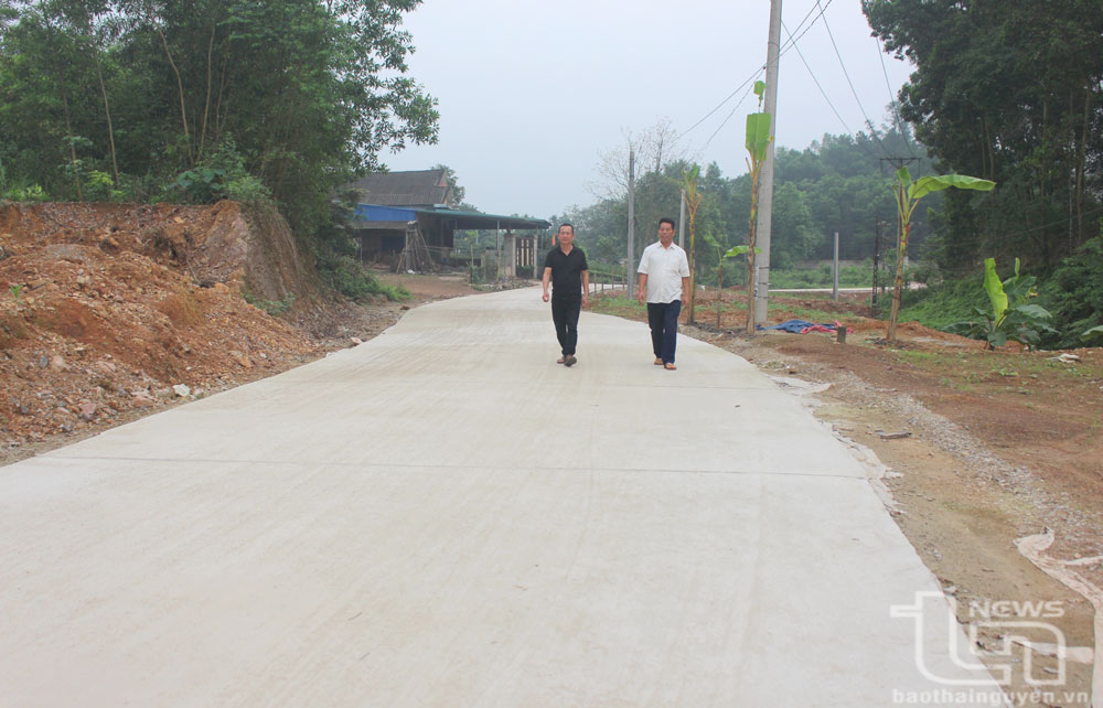 Tuyến đường bê tông ở xóm Đồi Chè (xã Phú Trìu, TP. Thái Nguyên) vừa hoàn thành.