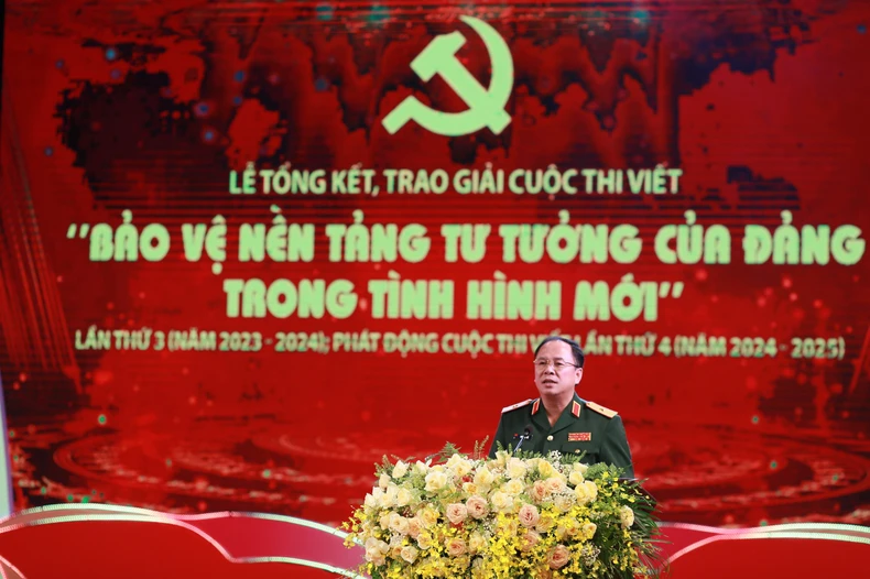 Thiếu tướng Đoàn Xuân Bộ, Tổng Biên tập Báo Quân đội nhân dân phát động Cuộc thi viết “Bảo vệ nền tảng tư tưởng của Đảng trong tình hình mới” lần thứ tư (2024-2025).