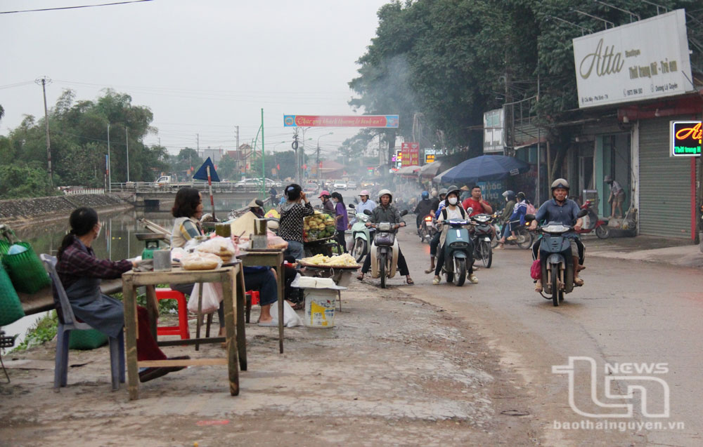 Khu vực chợ Cầu Mây (xã Xuân Phương).