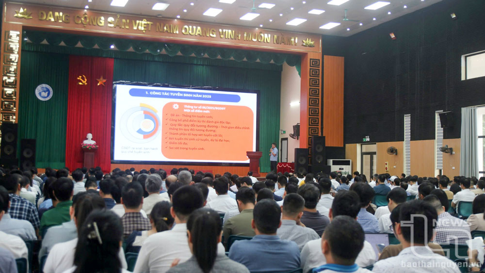 Quang cảnh Hội nghị.