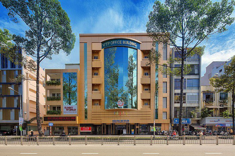 Tòa nhà Tập đoàn Vạn Thịnh Phát trên đường Trần Hưng Đạo, Quận 1, TPHCM. Ảnh: baochinhphu