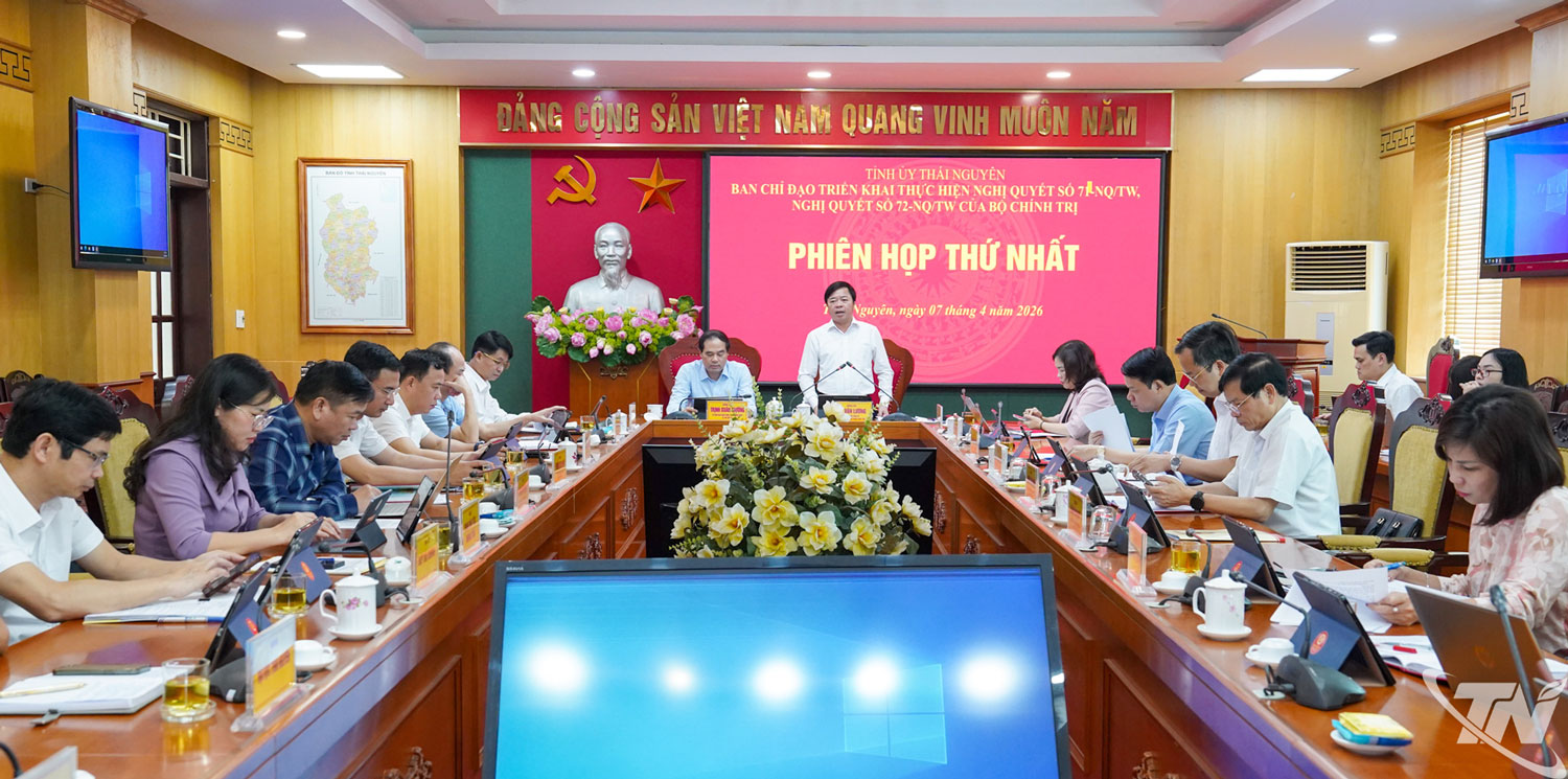 Quang cảnh Phiên họp.