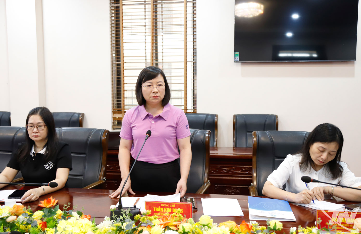 Đại biểu phát biểu tại buổi làm việc.