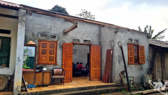 Khắc phục thiệt hại do dông lốc tại một số xã phía Bắc Thái Nguyên