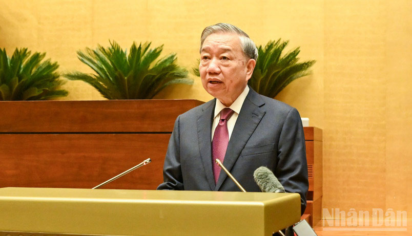 Tổng Bí thư, Chủ tịch nước Tô Lâm phát biểu chỉ đạo hội nghị.