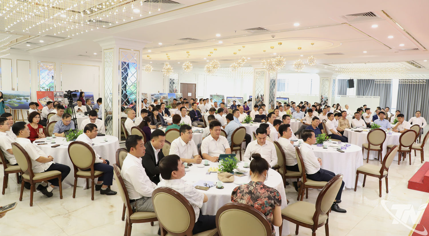 Quang cảnh diễn ra chương trình Trà sáng cùng doanh nhân.