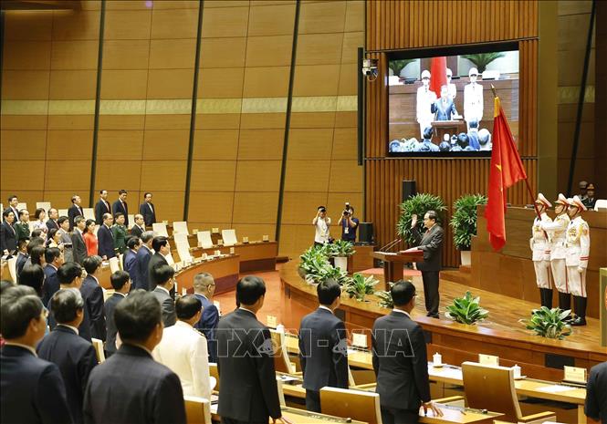 Đồng chí Trần Thanh Mẫn tuyên thệ nhậm chức Chủ tịch Quốc hội khóa XVI. Ảnh: Thống Nhất/TTXVN