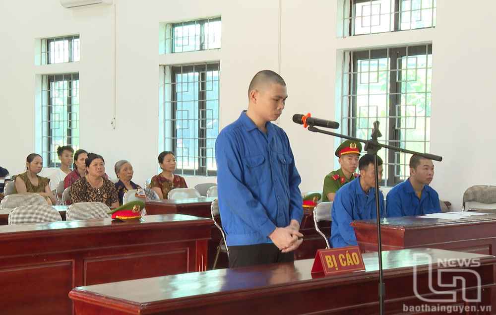 Bị cáo Lương Văn Hà tại phiên tòa.