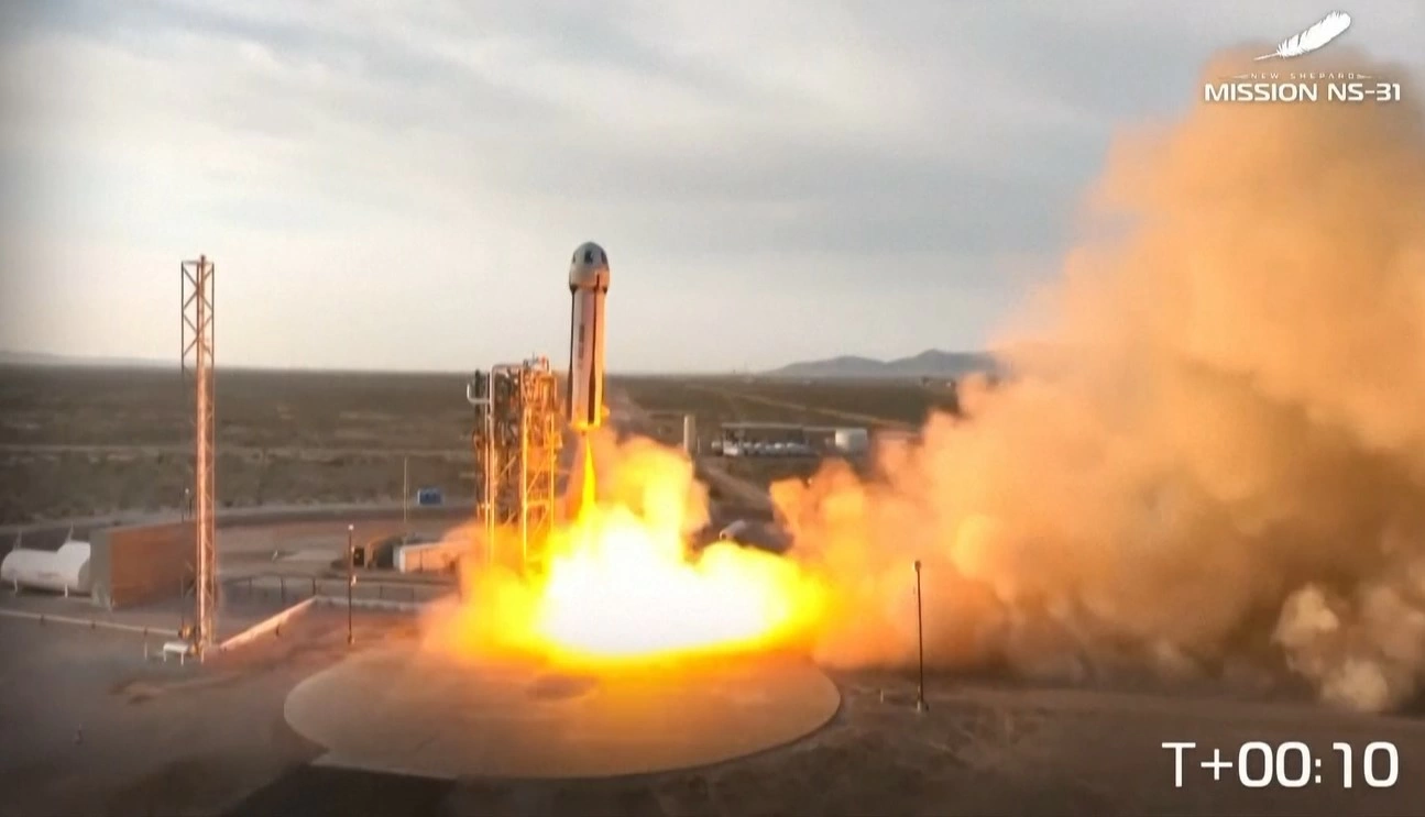 Một vụ phóng tên lửa của Blue Origin. 