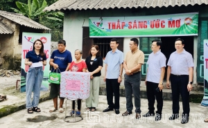 “Thắp sáng ước mơ” về nhà ở cho 2 hộ nghèo tại huyện Đại Từ