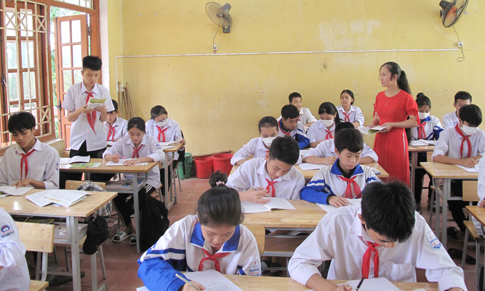 Giờ ôn tập của học sinh khối 9 Trường THCS Nhã Lộng (Phú Bình) trước Kỳ thi tuyển sinh vào lớp 10.