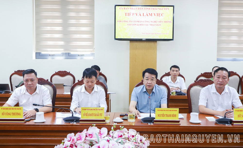 The Vice Chairman of the Provincial Peoples Committee Nguyen Thanh Binh chaired the meeting. 