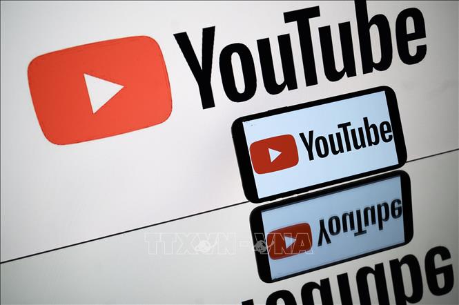 Biểu tượng của YouTube. Ảnh: AFP/TTXVN