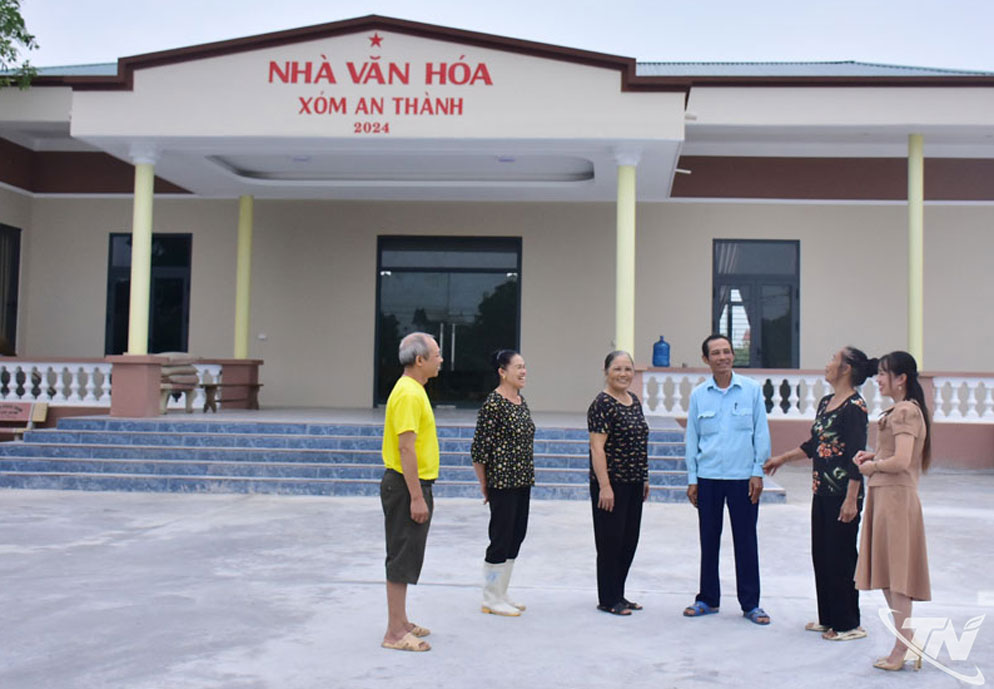 Sau sắp xếp, toàn tỉnh dự kiến còn 1.416 thôn, tổ dân phố, giảm 1.729 đơn vị, tương đương khoảng 55%. Ảnh: T.L