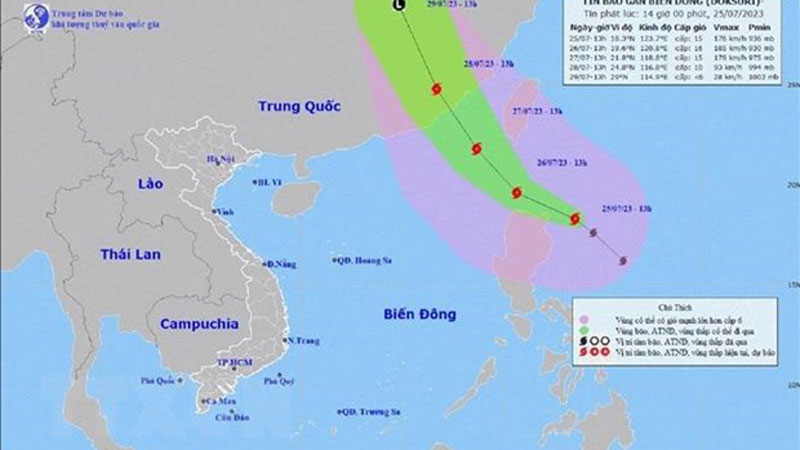 Hướng đi của bão Doksuri chiều 25/7. (Ảnh: TTXVN phát)