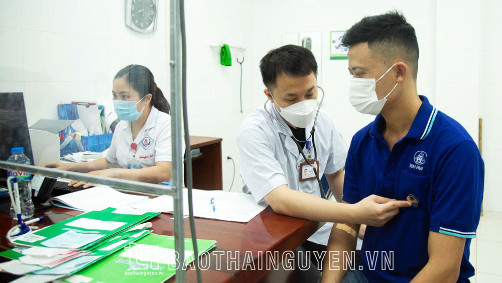Công ty phối hợp tổ chức khám sức khỏe định kỳ cho NLĐ tại Bệnh viện A Thái Nguyên.