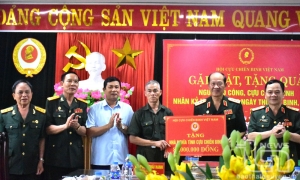 Hội Cựu chiến binh Việt Nam: Tặng quà thương binh, người có công tại Thái Nguyên