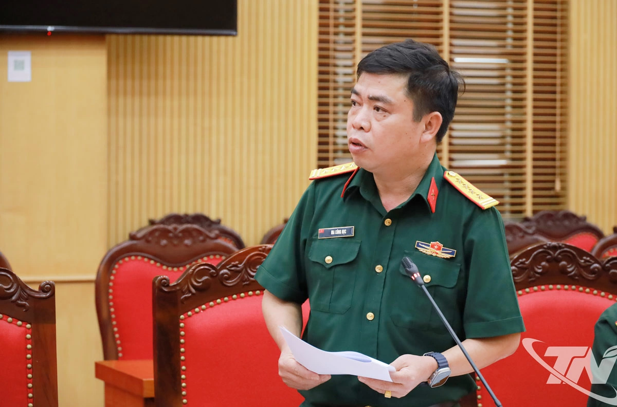 Đại diện các đảng ủy báo cáo công tác chuẩn bị đại hội nhiệm kỳ 2025 - 2030.